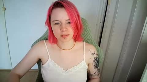 Snapshot of cherrybaby_0 chatting on 24, 7, 2026 cherrybaby_0 online show from 24, 7, 2026