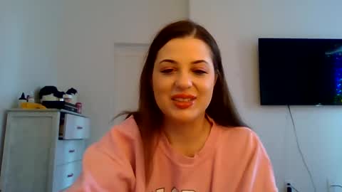 Cherry online show from 14, 2, 2025