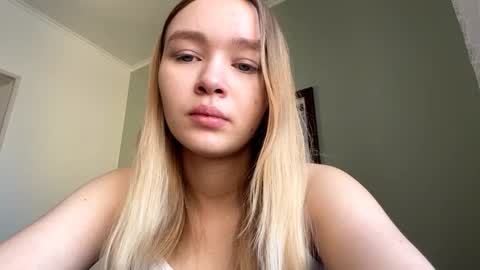 Snapshot of cherryleija chatting on 15, 1, 2026 Lei online show from 15, 1, 2026