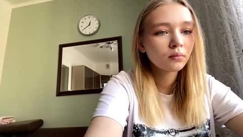 Snapshot of cherryleija chatting on 2, 2, 2026 Lei online show from 2, 2, 2026