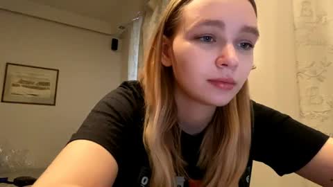 Snapshot of cherryleija chatting on 2, 3, 2026 Lei online show from 2, 3, 2026