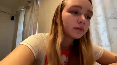 Snapshot of cherryleija chatting on 3, 3, 2026 Lei online show from 3, 3, 2026