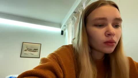 Snapshot of cherryleija chatting on 4, 3, 2026 Lei online show from 4, 3, 2026