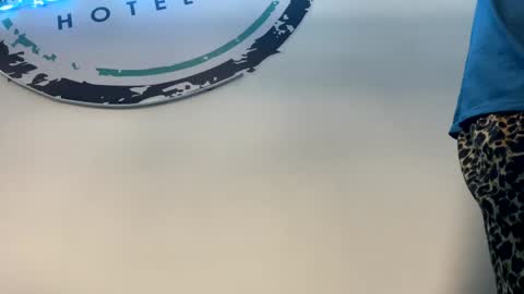 Snapshot of cherryvibes69 chatting on 6, 1, 2025 --- online show from 6, 1, 2025