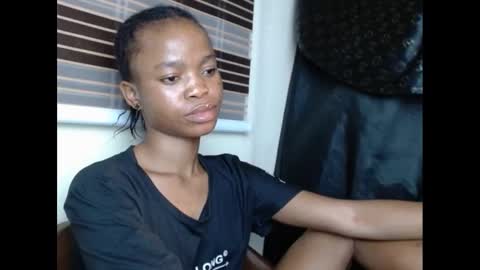 Snapshot of cherryxpussy chatting on 14, 2, 2025 cherryxpussy online show from 14, 2, 2025