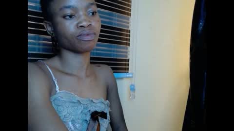 Snapshot of cherryxpussy chatting on 17, 2, 2025 cherryxpussy online show from 17, 2, 2025