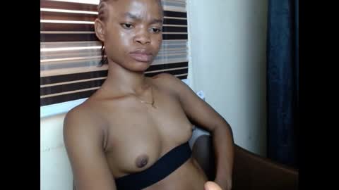 Snapshot of cherryxpussy chatting on 23, 2, 2025 cherryxpussy online show from 23, 2, 2025