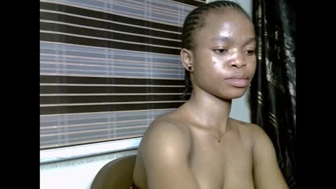 Snapshot of cherryxpussy chatting on 2, 3, 2025 cherryxpussy online show from 2, 3, 2025