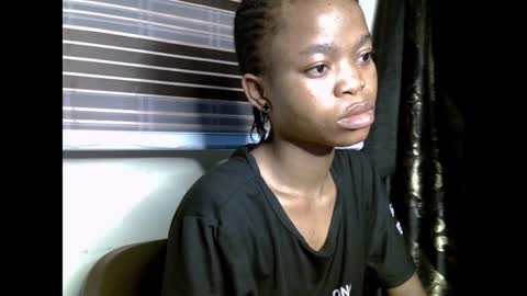 Snapshot of cherryxpussy chatting on 4, 3, 2025 cherryxpussy online show from 4, 3, 2025