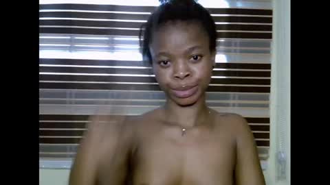 Snapshot of cherryxpussy chatting on 10, 3, 2025 cherryxpussy online show from 10, 3, 2025