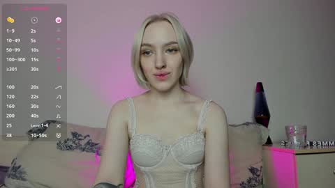 Snapshot of cherylmason chatting on 22, 12, 2024 Cheryl online show from 22, 12, 2024