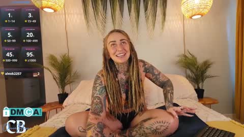 Chevi Blue online show from 11, 2, 2025