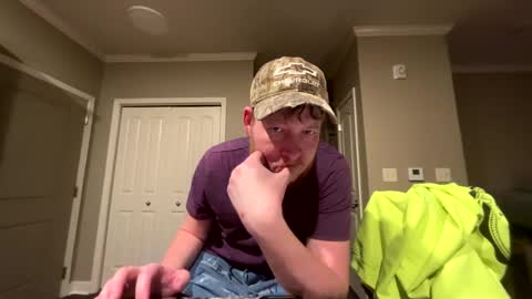 Snapshot of chevycamaro1978 chatting on 11, 2, 2025 chevycamaro1978 online show from 11, 2, 2025