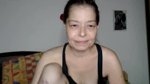 Snapshot of chiara177 chatting on 29, 10, 2025 Chiara online show from 29, 10, 2025