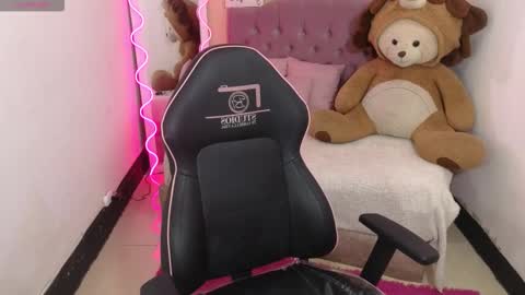 Chiara  online show from 7, 11, 2025