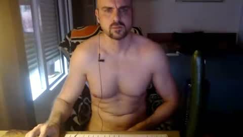 Snapshot of chicocam1983 chatting on 18, 7, 2026 chicocam1983 online show from 18, 7, 2026