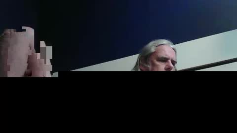 Snapshot of chiguitar chatting on 4, 2, 2025 chiguitar online show from 4, 2, 2025