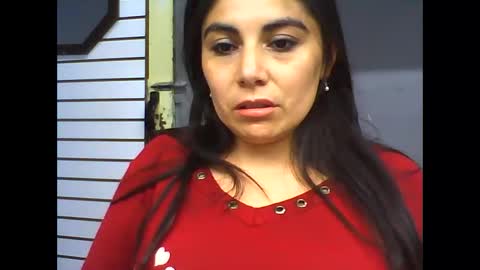 Snapshot of chikilinda88 chatting on 22, 5, 2026 chikilinda88 online show from 22, 5, 2026