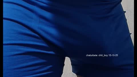 Snapshot of chili_boy chatting on 15, 10, 2025 chili_boy online show from 15, 10, 2025