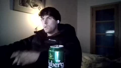 Snapshot of chiller832590 chatting on 8, 4, 2026 chiller832590 online show from 8, 4, 2026