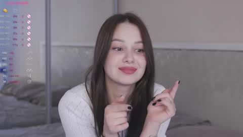 Nicole online show from 7, 5, 2026