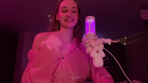 Snapshot of chillgoddess chatting on 23, 1, 2025 Goddess Vika - owner of all ur money online show from 23, 1, 2025