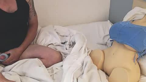 Snapshot of chillguy666 chatting on 2, 11, 2025 new toy online show from 2, 11, 2025