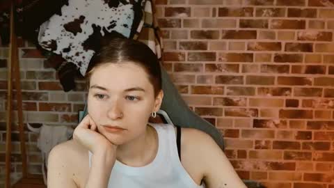 Bella online show from 1, 5, 2026