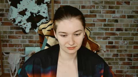 Bella online show from 5, 5, 2026