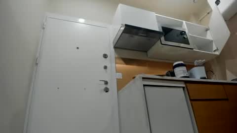 yoursensualparadise online show from 3, 10, 2025