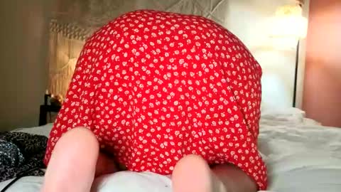 yoursensualparadise online show from 5, 5, 2026
