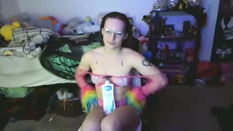 Snapshot of chippiesbedroom chatting on 27, 2, 2026 Chip 3 online show from 27, 2, 2026