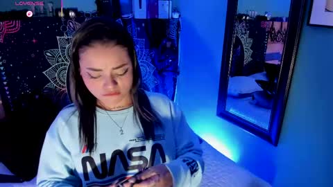 Snapshot of chloaellenn chatting on 29, 4, 2026 Chloeallennn online show from 29, 4, 2026