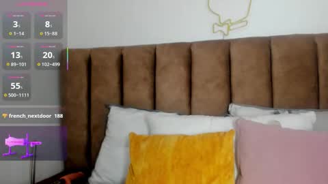 C H L O E  online show from 27, 11, 2025