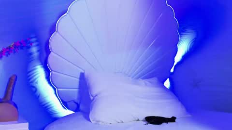 chloe_blowjob online show from 4, 5, 2026