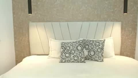 Abby 19 years online show from 8, 1, 2025