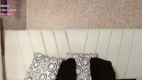 Abby 19 years online show from 3, 8, 2026