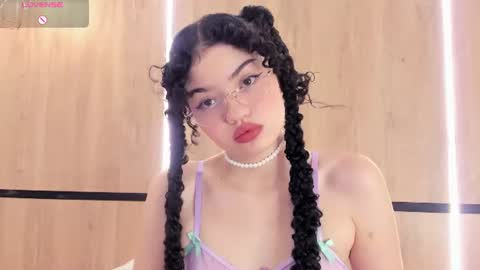 chloe online show from 30, 6, 2026