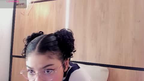 chloe online show from 17, 7, 2026