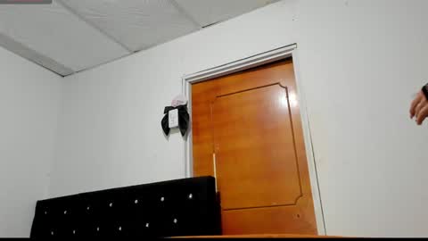 Chloe Evanx  online show from 7, 1, 2025