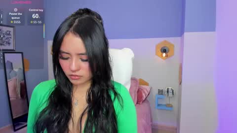 Chloe online show from 1, 10, 2025