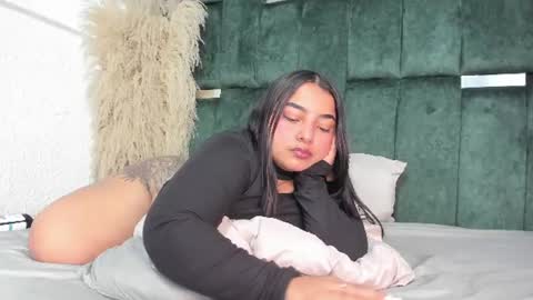 Chloe online show from 24, 6, 2026