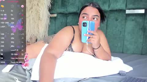 Chloe online show from 7, 7, 2026