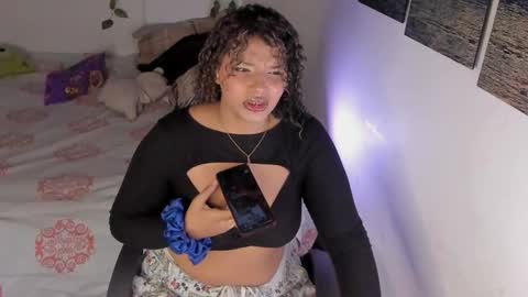 chloe_kisses online show from 26, 3, 2026