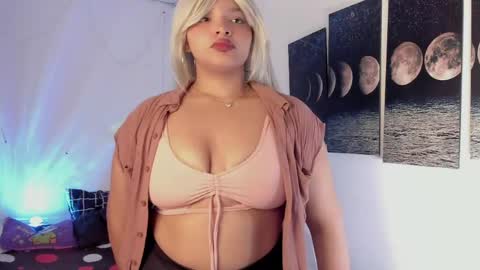 chloe_kisses online show from 5, 5, 2026