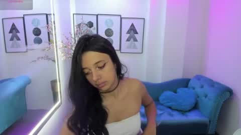 Chloe  online show from 4, 8, 2026