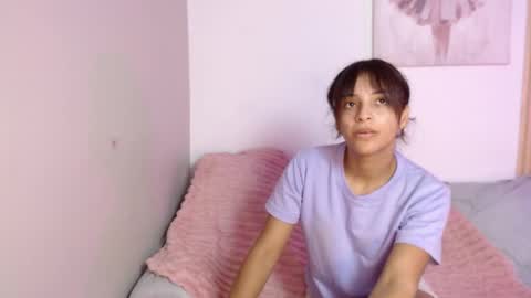 chloe_peach_ online show from 4, 5, 2026