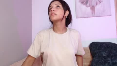 chloe_peach_ online show from 5, 5, 2026