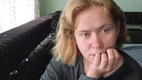 Mila online show from 3, 8, 2026