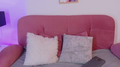 chloe_wilson7 online show from 28, 7, 2026